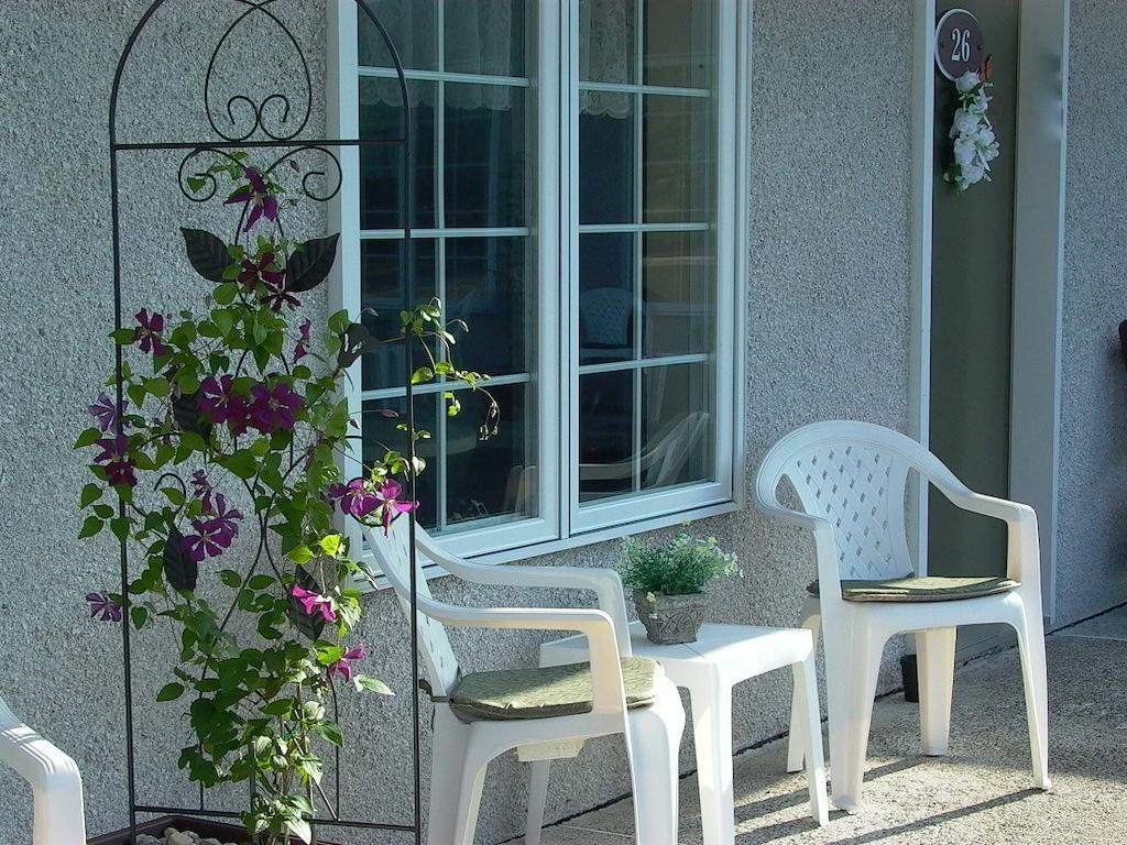 Motel La Cheminee Saint-Jerome Eksteriør billede